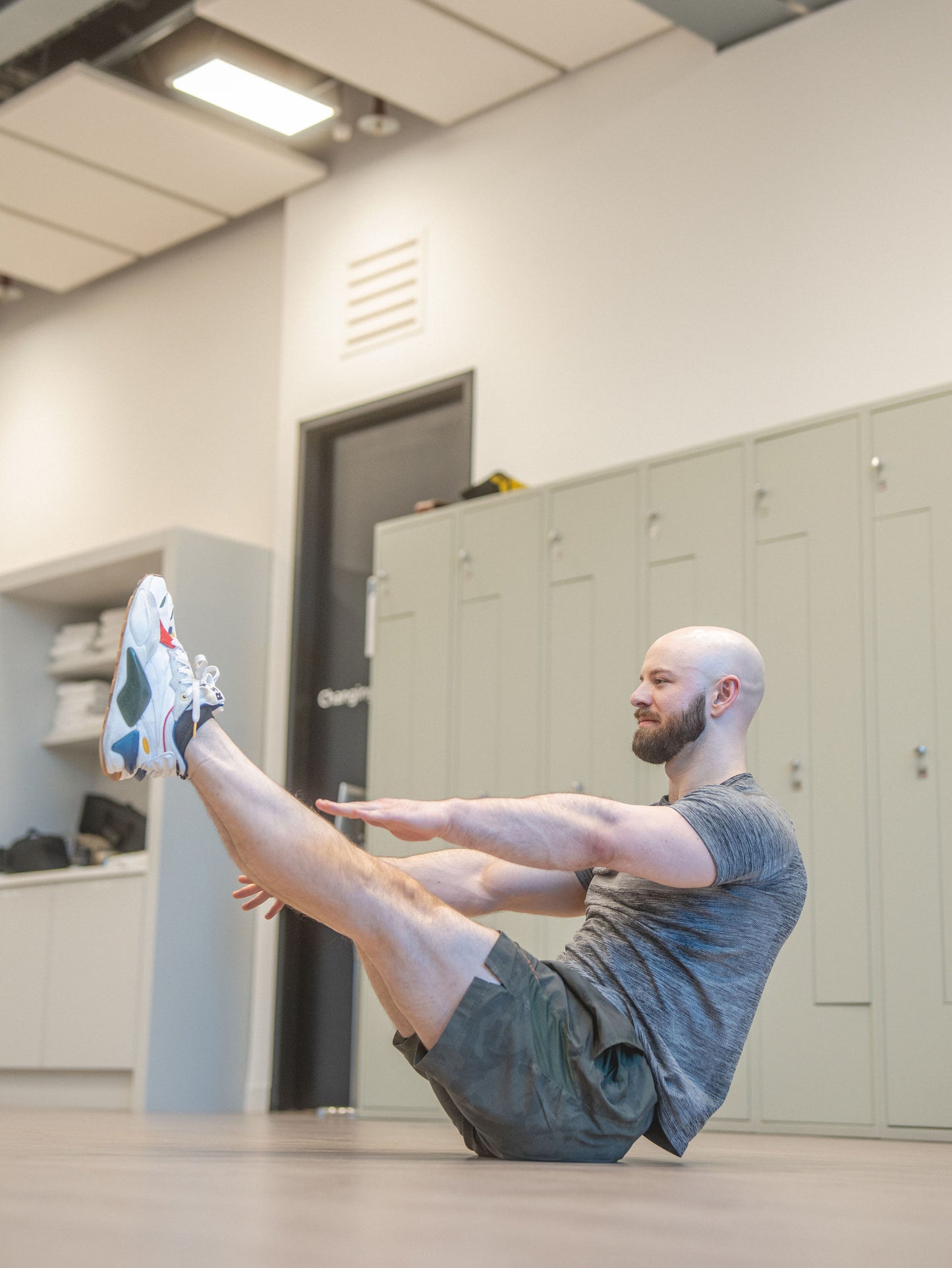 Express Abs (Tuesday-12:45)